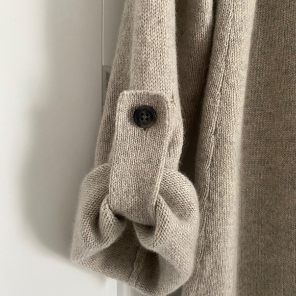 Banana Republic Banana 100% Cashmere Crew Sweater Women’s Size Small - Picture 8 of 9